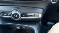 Volvo XC40 2.0 B3P Ultra Dark 5dr Auto Petrol Estate